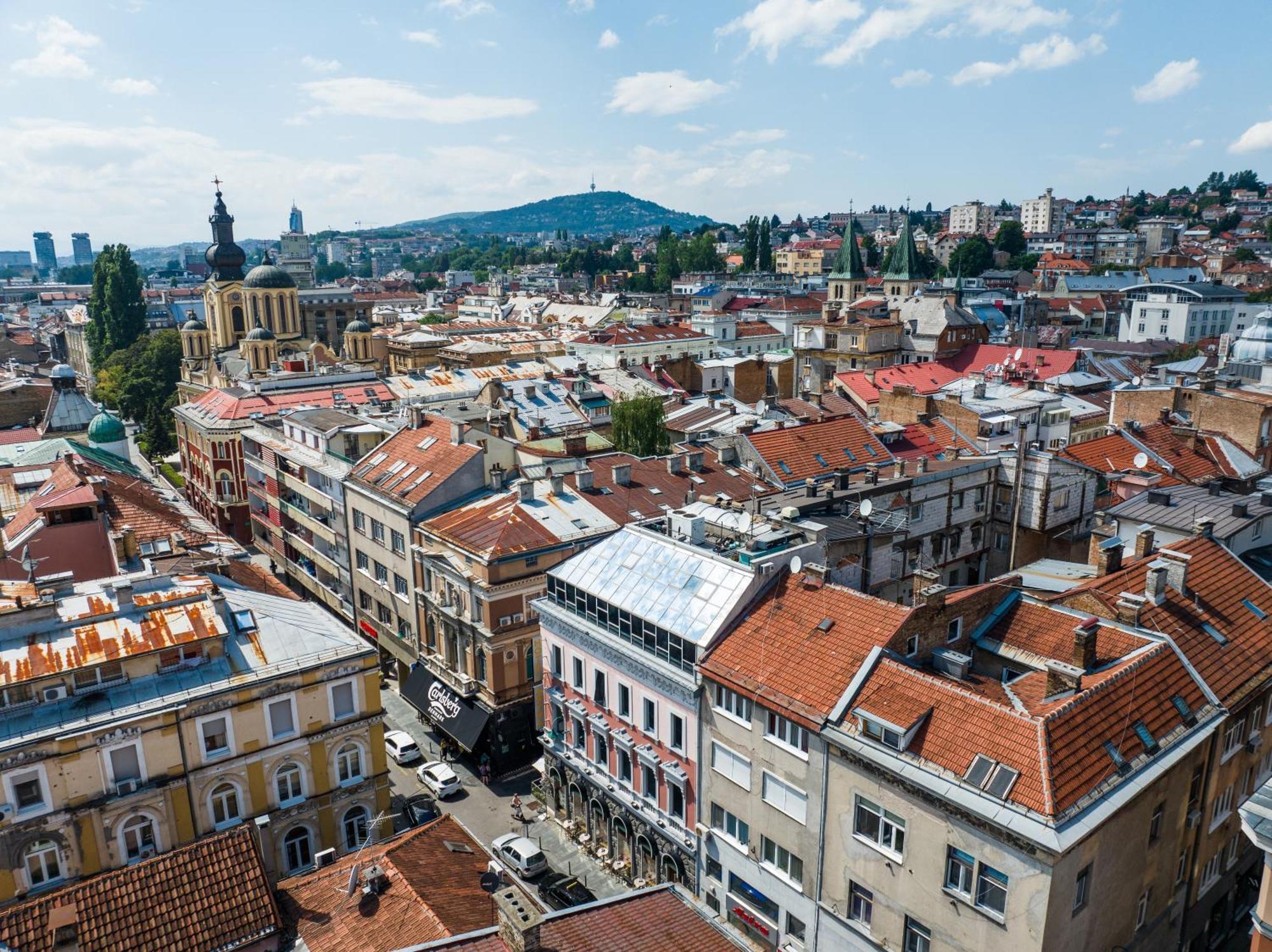 Hotel Astra Сараево Экстерьер фото